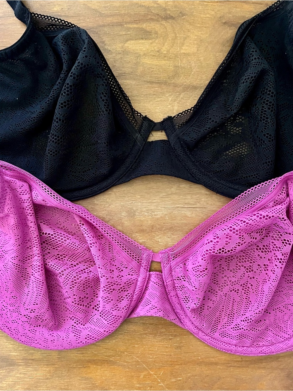 Soma Black & Fuchsia Lace Underwire Bra Duo